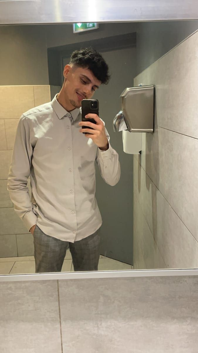 Profil de Eron